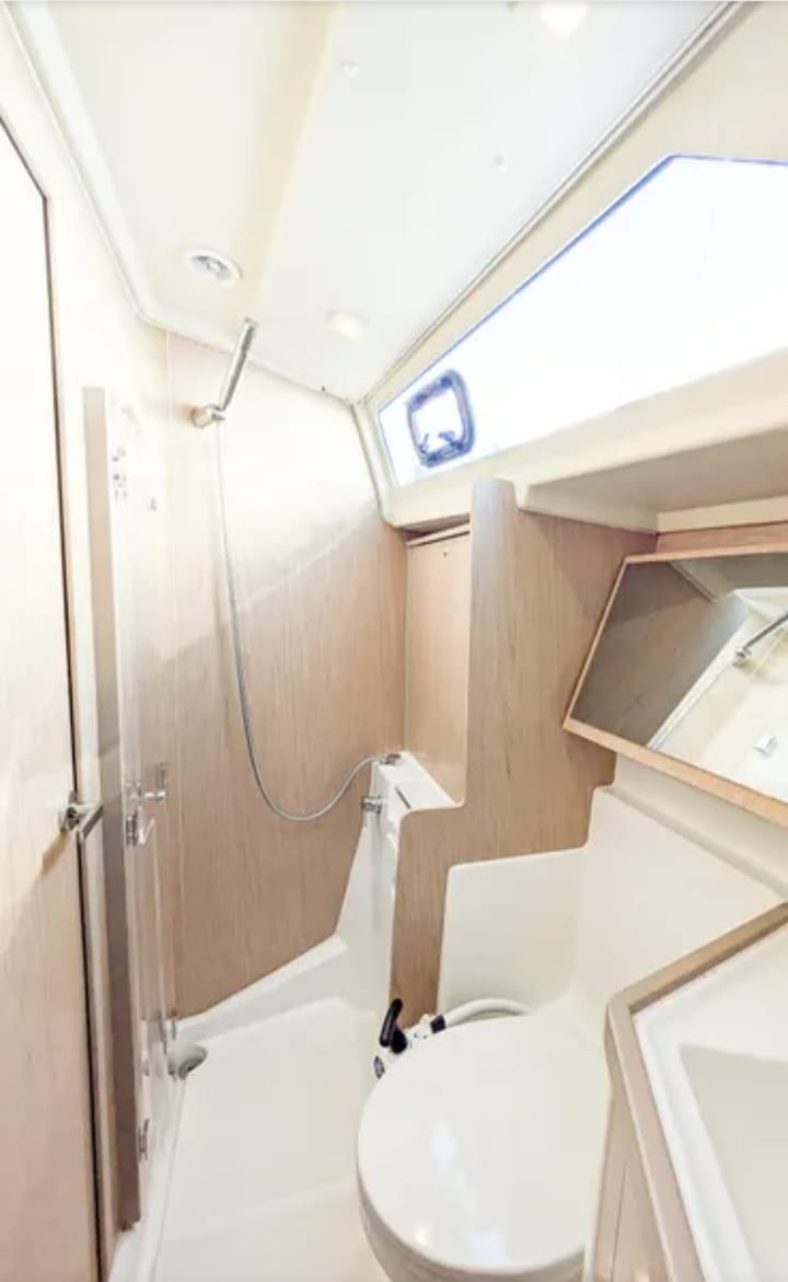 Fait sur mesure Voilier (2019) for Charter - Portimão | #27608 - 14