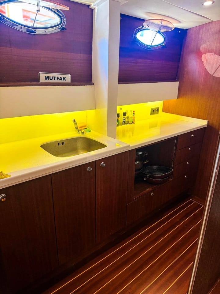 Fait sur mesure Gulet (2008) for Charter - Fethiye | #27611 - 8