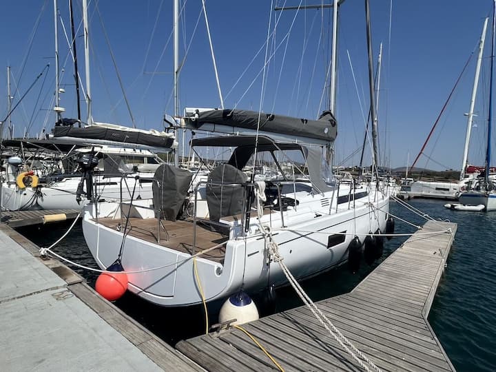  Barca a vela Beneteau First 44 (2024) per Noleggio, overcloccabile Lavrion | #27614 - 25