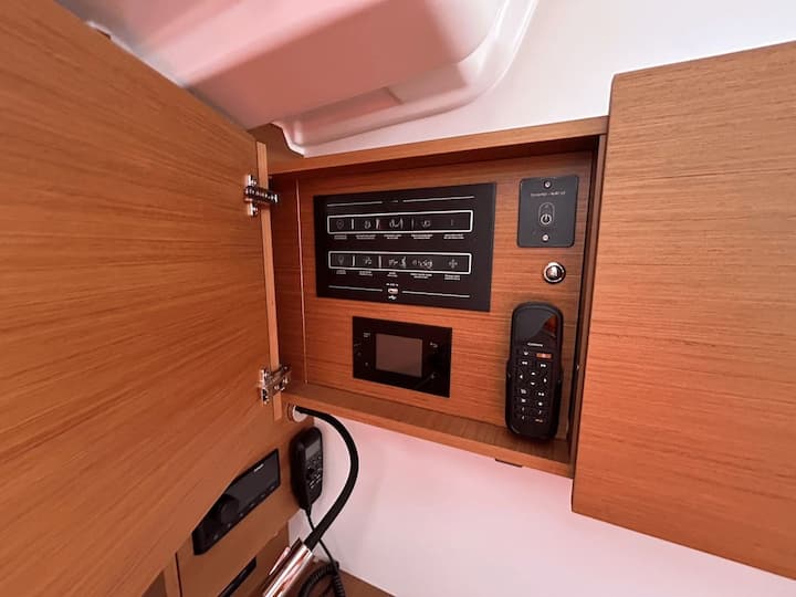  Barca a vela Beneteau First 44 (2024) per Noleggio, overcloccabile Lavrion | #27614 - 12