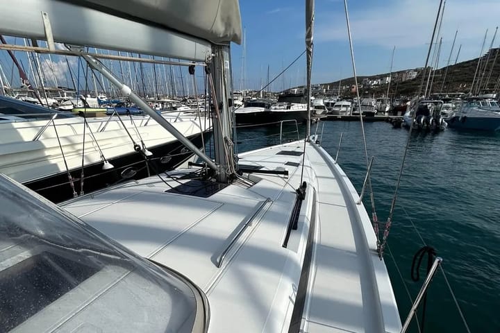  Barca a vela Beneteau First 44 (2024) per Noleggio, overcloccabile Lavrion | #27614 - 10