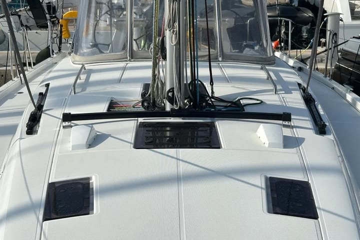  Barca a vela Beneteau First 44 (2024) per Noleggio, overcloccabile Lavrion | #27614 - 5