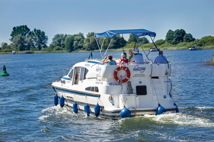 Custom Made Motorboat (2000) for Charter - Rechlin | #27630 - 22