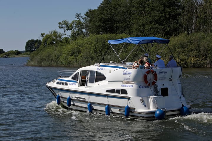 Custom Made Motorboat (2000) for Charter - Rechlin | #27630 - 23