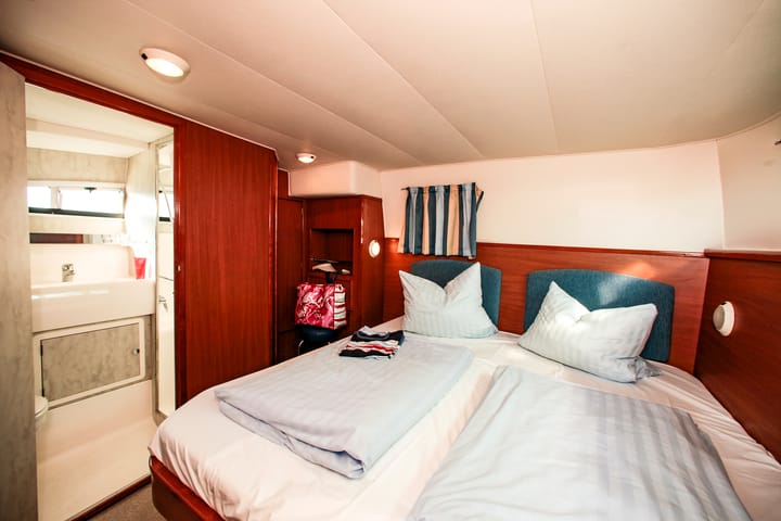 Custom Made Motorboat (2000) for Charter - Rechlin | #27630 - 24