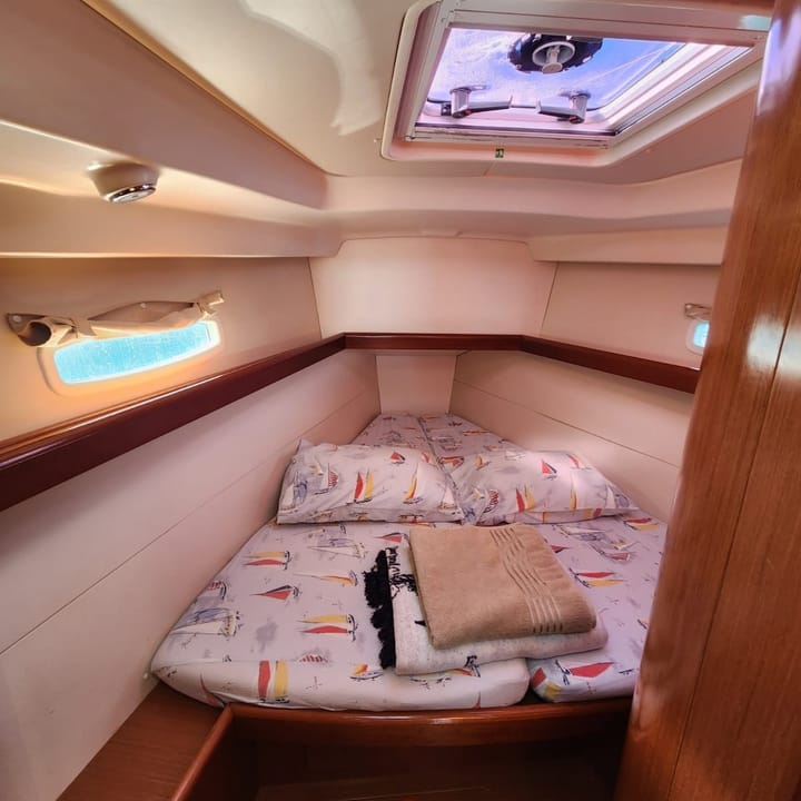  Barca a vela Beneteau Oceanis 40 (2008) per Noleggio, overcloccabile Fethiye | #27813 - 12