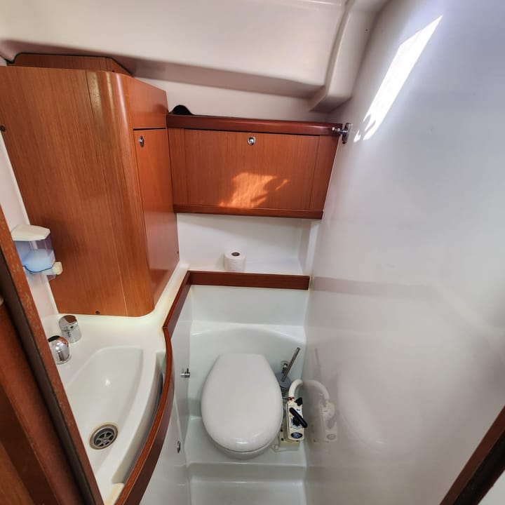  Barca a vela Beneteau Oceanis 40 (2008) per Noleggio, overcloccabile Fethiye | #27813 - 16