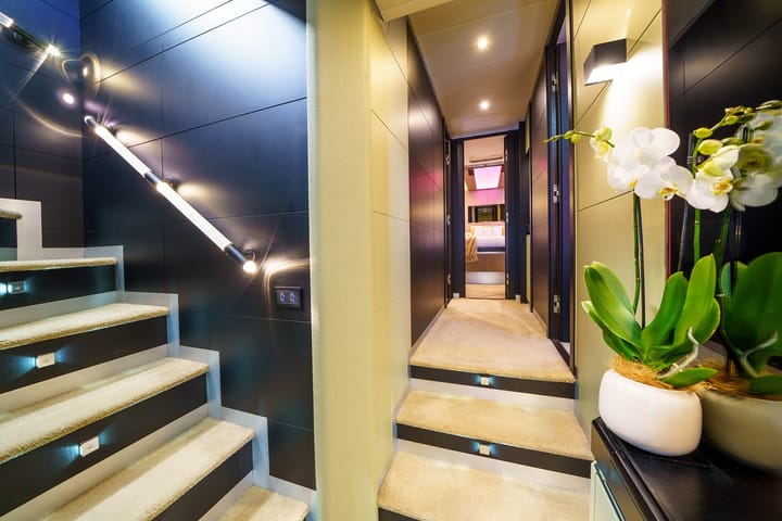 Fatto su misura Yacht a motore (2009) for Charter - Sukošan | #27840 - 13