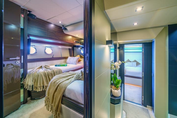 Custom Made Motor Yacht (2009) for Charter - Sukošan | #27840 - 19