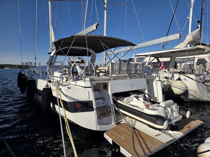 Sailboat Beneteau Oceanis 62 (2017) for Charter - Kaštel Gomilica | #27941 - 27