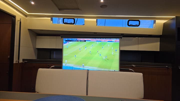 Sailboat Beneteau Oceanis 62 (2017) for Charter - Kaštel Gomilica | #27941 - 25