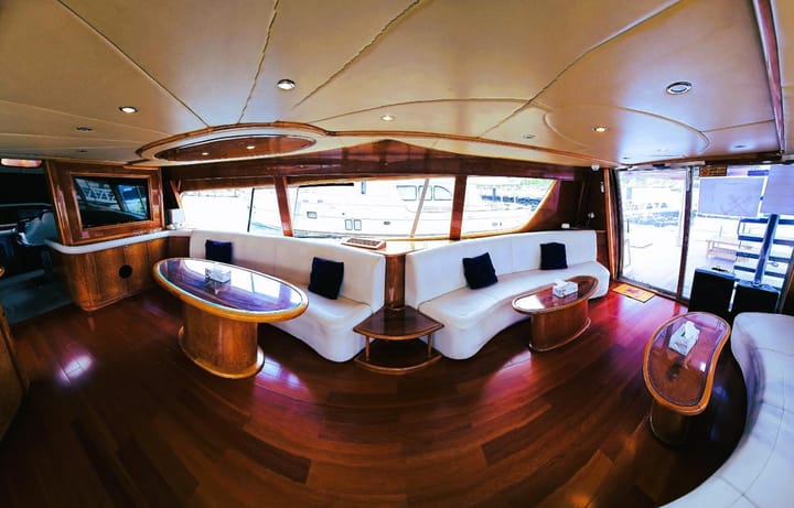  Yate a motor Gulf Craft Majesty 105 (2022) para Charter - Dubái | #27950 - 11