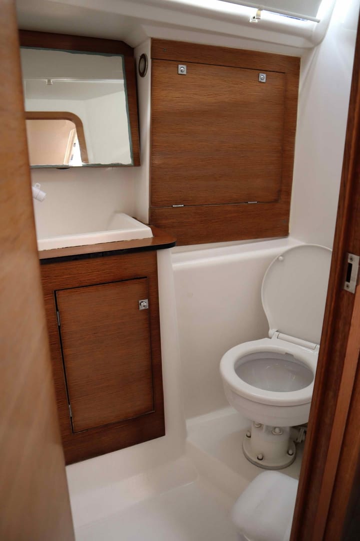  Velero Dufour 382 (2015) para Charter - Atenas | #2798 - 11