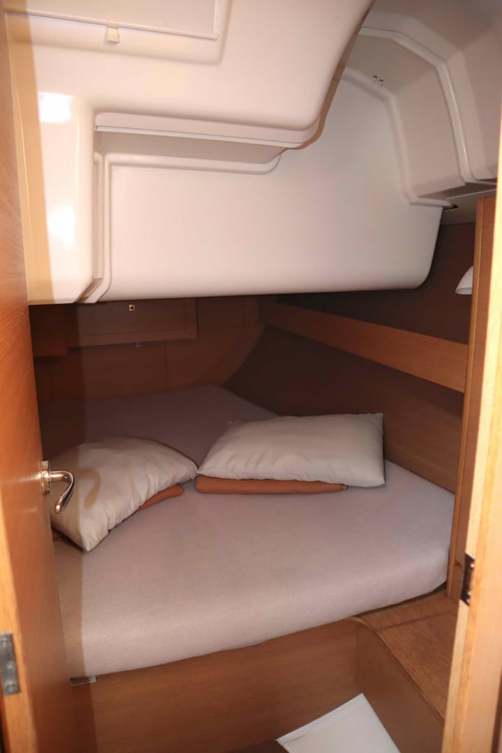  Velero Dufour 382 (2015) para Charter - Atenas | #2798 - 6