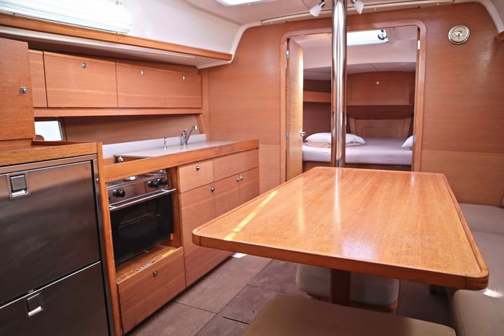  Velero Dufour 382 (2015) para Charter - Atenas | #2798 - 14