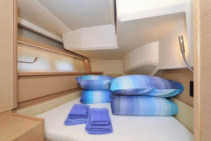 Segelboot Hanse  588 (2020) für Charter - Salerno | #28011 - 24