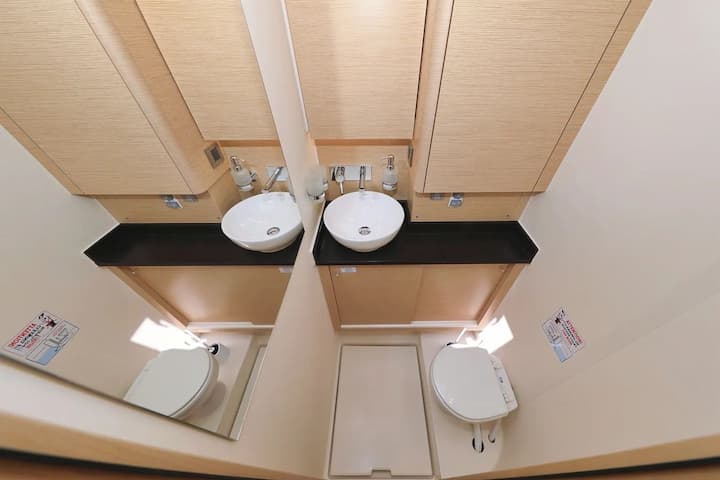 Segelboot Hanse  588 (2020) für Charter - Salerno | #28011 - 7