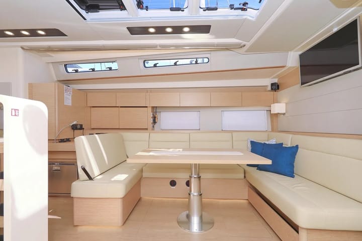 Segelboot Hanse  588 (2020) für Charter - Salerno | #28011 - 22