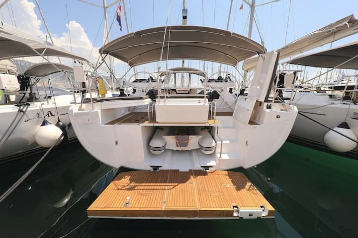 Segelboot Hanse  588 (2020) für Charter - Salerno | #28011 - 32