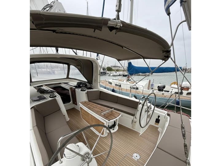 Beneteau, Oceanis 50 Family (2010) - #28019
