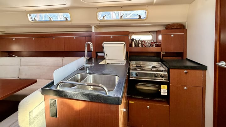 Sailboat Hanse  415 (2015) for Charter - Fethiye | #28028 - 12