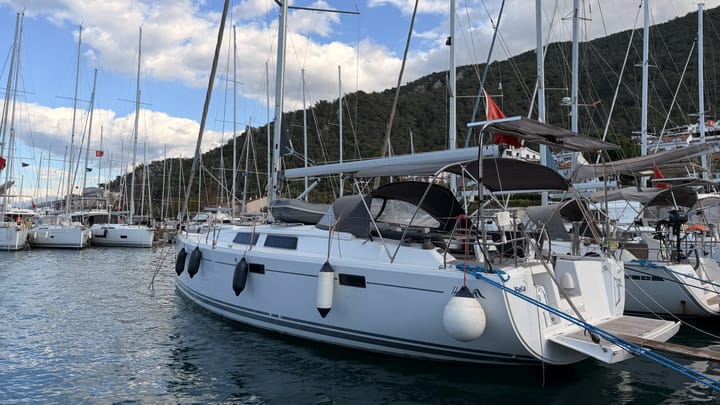 Sailboat Hanse  415 (2015) for Charter - Fethiye | #28028 - 4