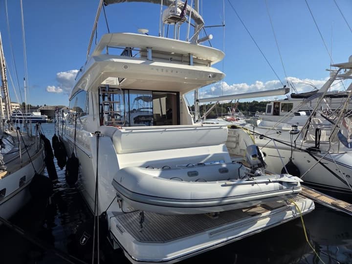 Motor Yacht Prestige 520 Fly (2024) for Charter - Šibenik | #28029 - 15