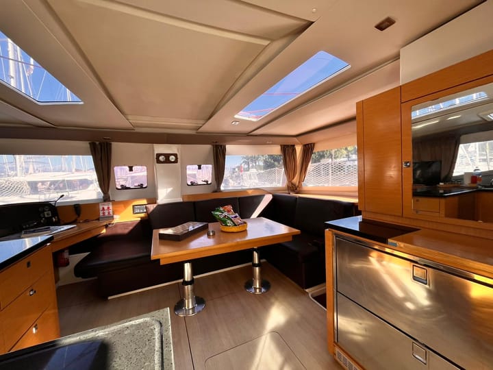 Catamaran Fountaine Pajot Helia 44 (2013) pour Charter - Fethiye | #28041 - 2