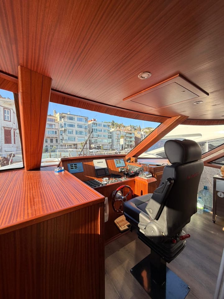 Fait sur mesure Yacht à moteur (2025) for Charter - Eminonu | #28158 - 12