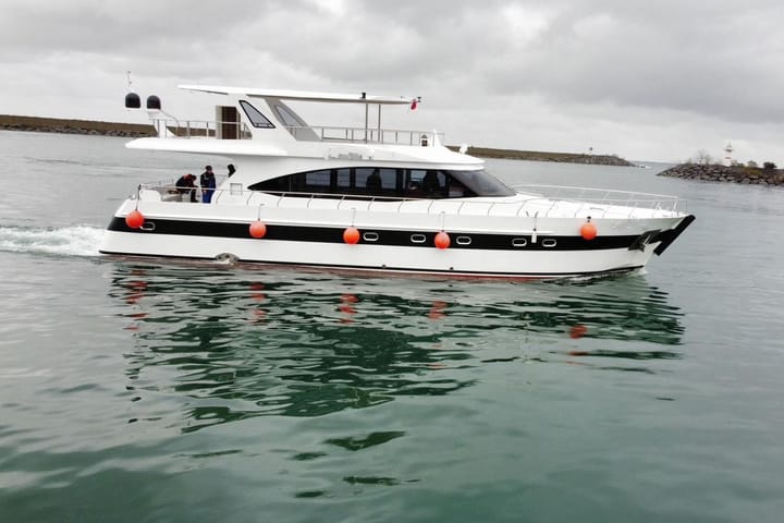 Fait sur mesure Yacht à moteur (2025) for Charter - Eminonu | #28158 - 3