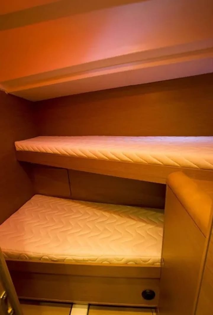 Voilier Jeanneau Sun Odyssey 449 (2017) pour Charter - Athènes | #2816 - 4