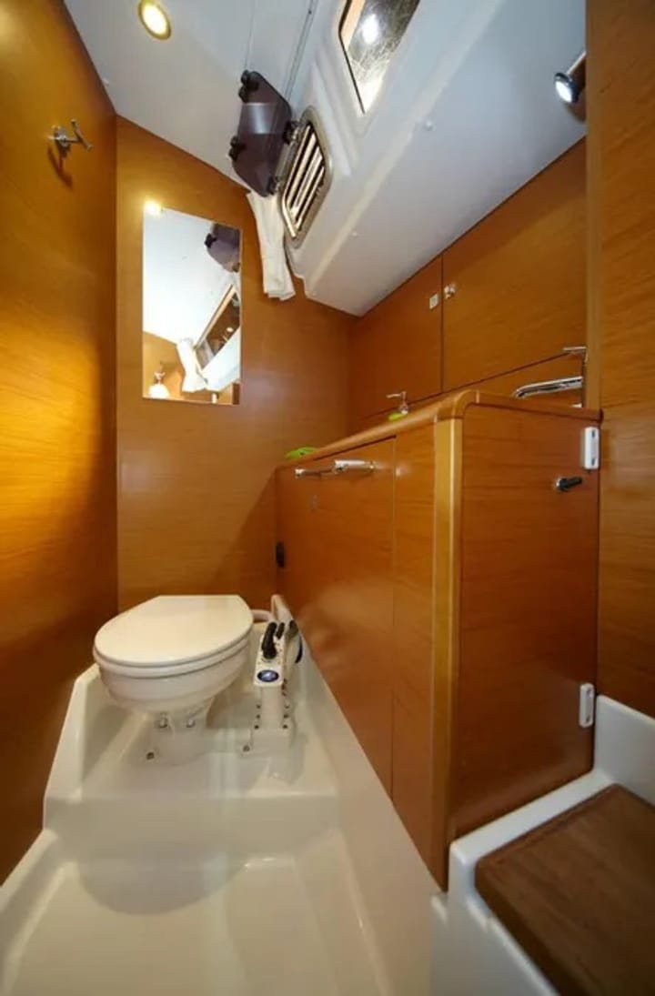 Voilier Jeanneau Sun Odyssey 449 (2017) pour Charter - Athènes | #2816 - 3