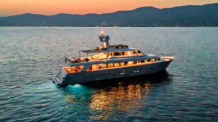 Custom Made Motor Yacht (2005) for Charter - Kaštel Gomilica | #28307 - 15