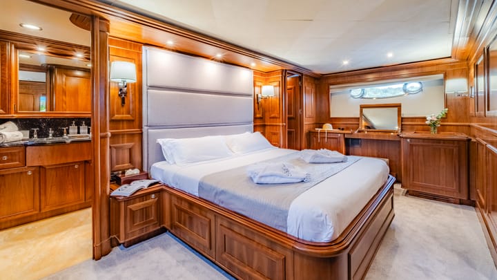 Custom Made Motor Yacht (2005) for Charter - Kaštel Gomilica | #28307 - 19