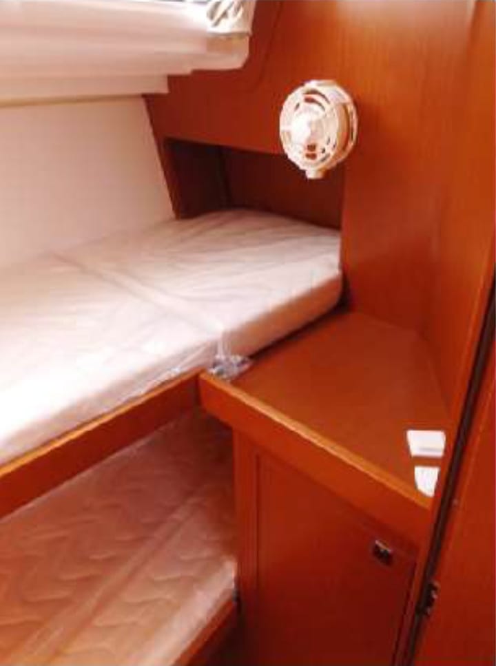 Voilier Beneteau Oceanis 48 (2016) pour Charter - Kalkara | #2862 - 6