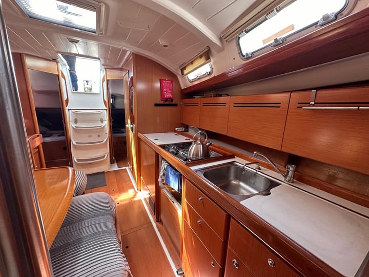 Beneteau Cyclades 39.3 Kiralık Yelkenli (2007) - Fethiye | #28623 - 14