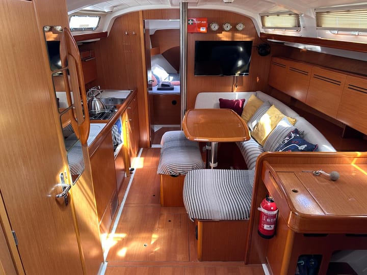 Beneteau Cyclades 39.3 Kiralık Yelkenli (2007) - Fethiye | #28623 - 18