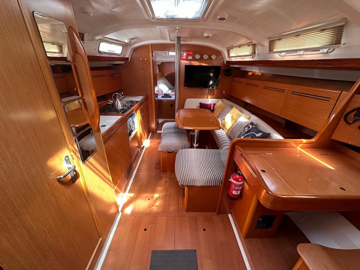 Beneteau Cyclades 39.3 Kiralık Yelkenli (2007) - Fethiye | #28623 - 12