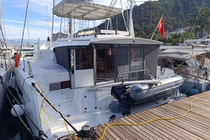 Bali, 4.6 (2025) - #28658