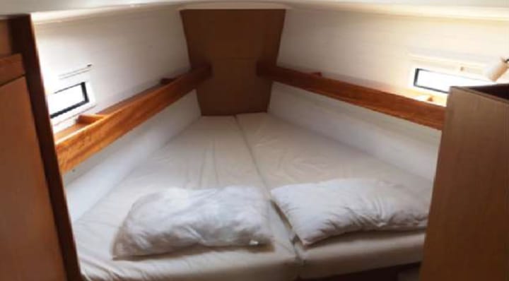 Voilier Bavaria  36 Cruiser (2013) pour Charter - Kalkara | #2869 - 3