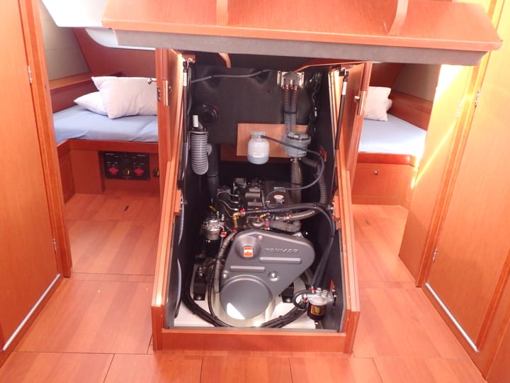  Barca a vela Beneteau Oceanis 48 (2016) per Noleggio, overcloccabile Lefkada | #319 - 25