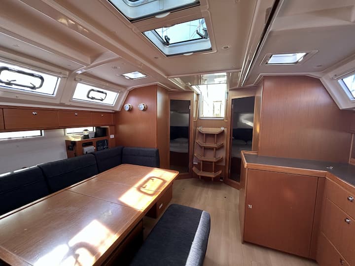 Sailboat Bavaria 46 Cruiser (2015) for Charter - Pula | #3552 - 9