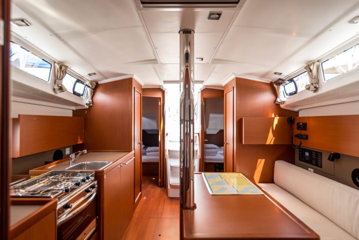 Beneteau Oceanis 38.1 Kiralık Yelkenli (2018) - Pula | #3569 - 9