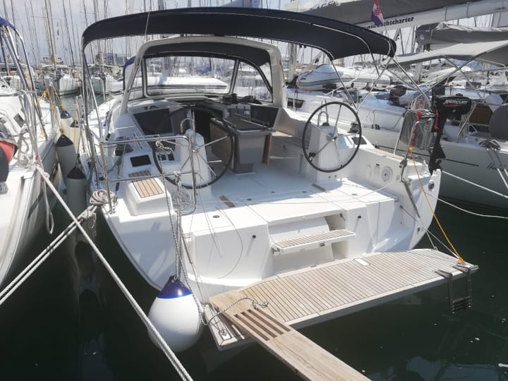 Segelboot Beneteau Oceanis 41.1 (2018) für Charter - Medulin | #3583 - 7
