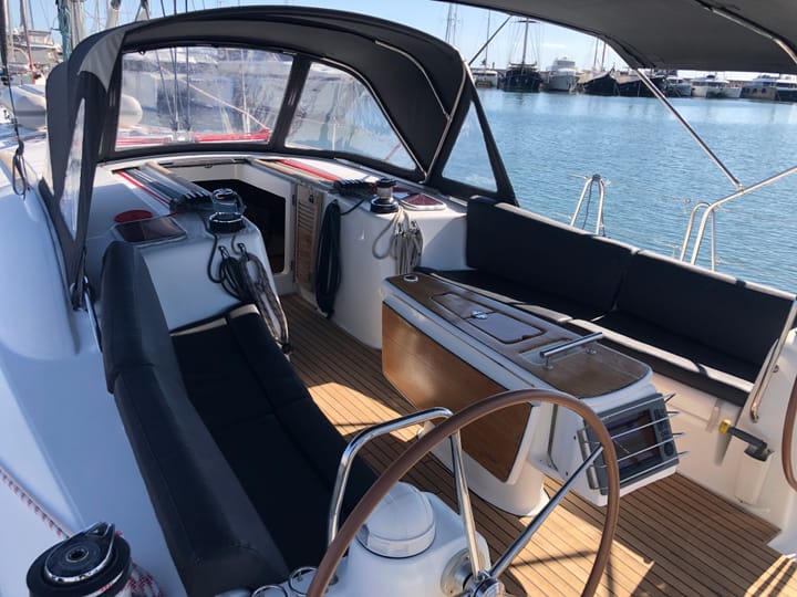 Sailboat Beneteau Oceanis 54 (2009) for Charter - Athens | #3877 - 10