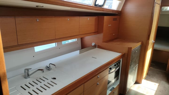 Sailboat Dufour  460 Grand Large (2017) for Charter - Milazzo | #3885 - 23