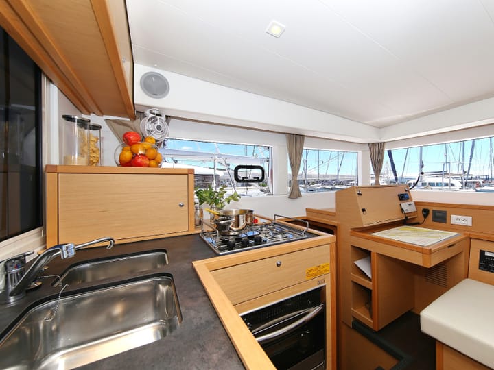 Catamaran Lagoon  39 (2017) pour Charter - Sukošan | #400 - 107
