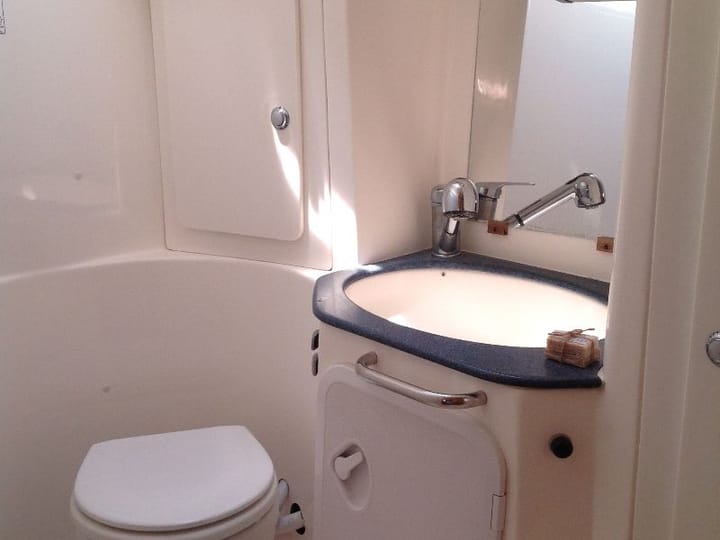 Sailboat Bavaria  41 (2004) for Charter - Corfu | #4008 - 3