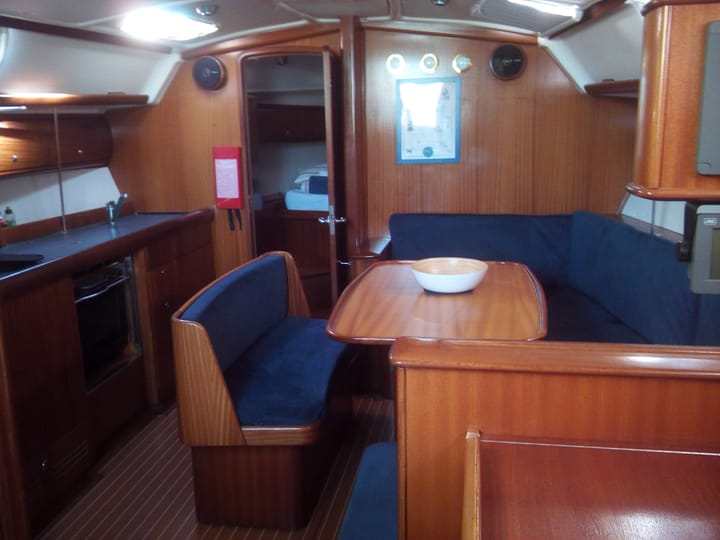 Sailboat Bavaria  41 (2004) for Charter - Corfu | #4008 - 2