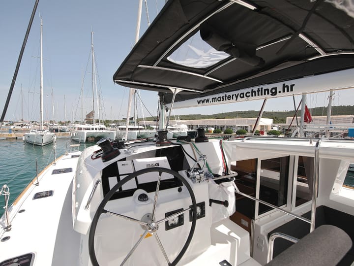  Catamaran Lagoon 400 S2 (2018) voor Charter - Sukosan | #402 - 121